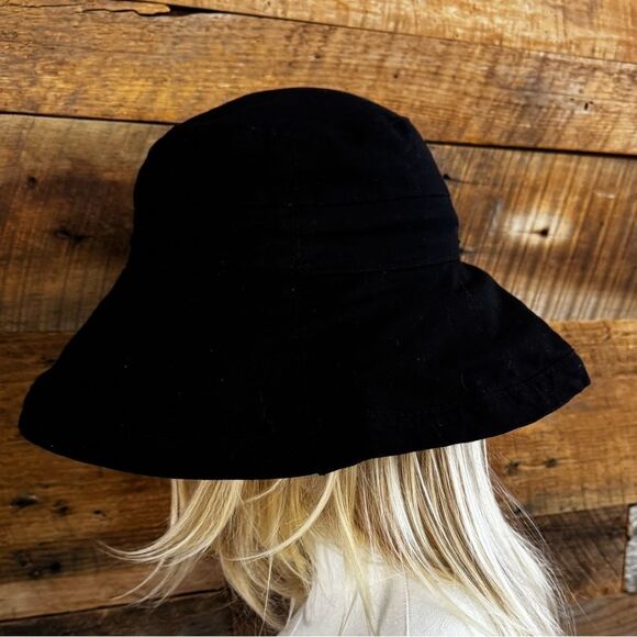 Scala Black Bucket Hat with drawstring - Picture 2 of 3
